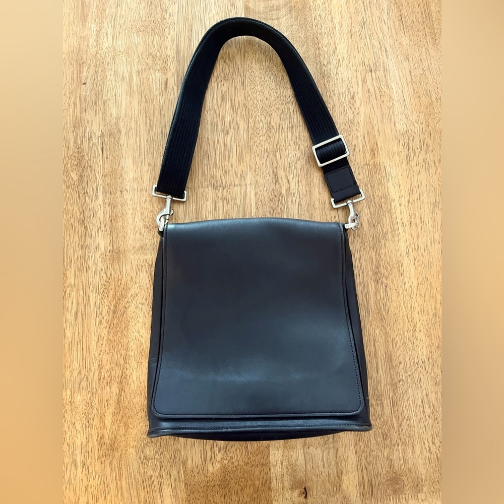 Vintage Coach Leather Messenger Bag EUC